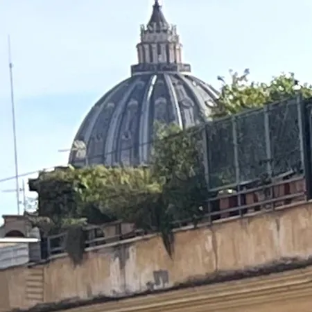 La Piccola Terrazza In Vaticano Otranto Terrace Apartamento *